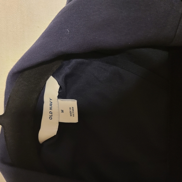 Blazer - Picture 3 of 3